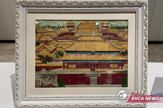 The embossed artwork from Beijing Vocational College of Agriculture has been selected as one of the “Beijing Foreign Affairs Gifts”